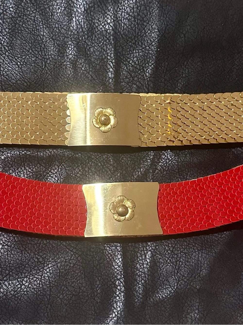 Gold Floral Plate Stretch Belt in Red and Gold - Women's Accessory